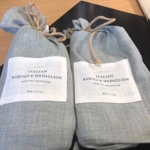 Brand New Restoration Hardware standard pillow sha